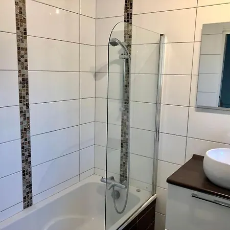 Available For People, Pool And Parking Included * Sisteron