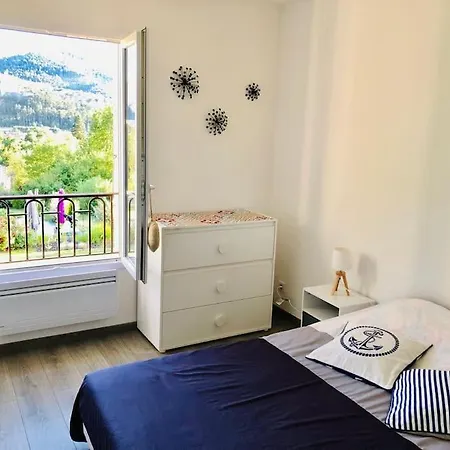 Villa Available For People, Pool And Parking Included Sisteron