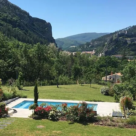 Available For People, Pool And Parking Included Sisteron